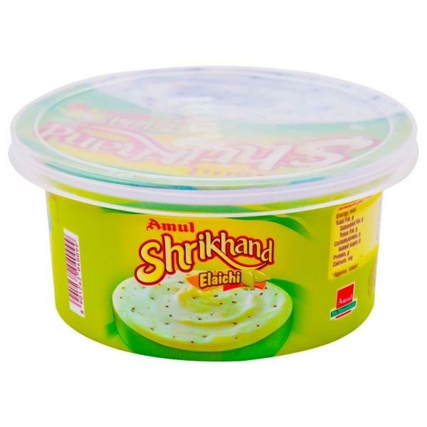 Amul Elaichi Shrikhand 200 g (Container)